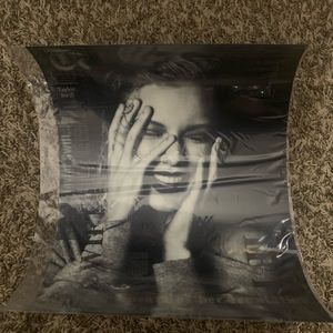 Reputation Lenticular Photo